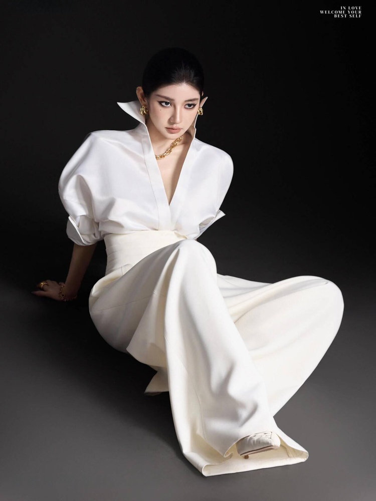 Studio New Portrait Photograph - огляд і ціна Ethnic Fashion Magazine